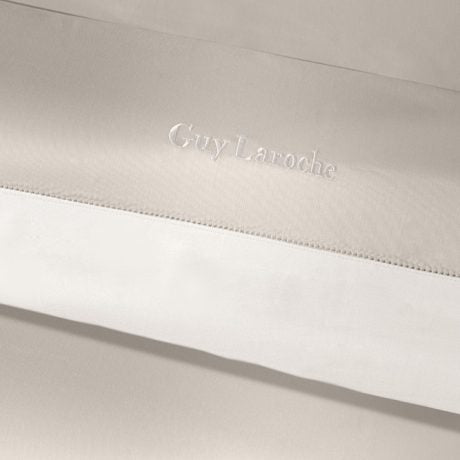 Guy Laroche Silky Natural-Ivory Bed Sheet Set 270x280