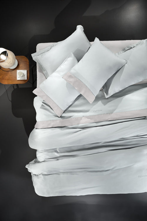 Guy Laroche Silky Moonlight Bed Sheet Set 225x245