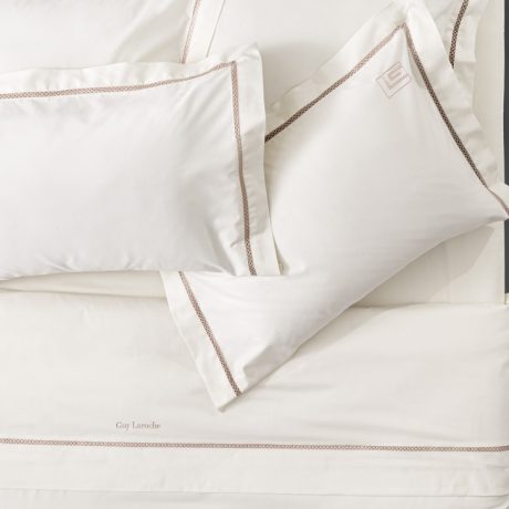 Guy Laroche Blend Amethyst-Ivory Bed Sheet Set 270x280