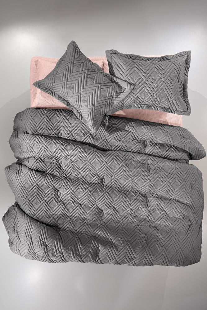 Guy Laroche Quilt Eden Titanium 220x240