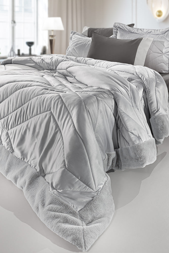 Guy Laroche Columbia Silver Duvet 250x240