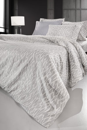Guy Laroche Magma Silver Bed Sheet Set 225x245
