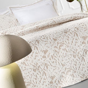 Guy Laroche Blossom Natural Blanket 260x250
