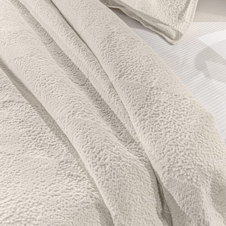 Guy Laroche Portobello Ecru Blanket 250x260