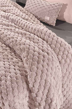 Guy Laroche Elixir Old Pink Blanket