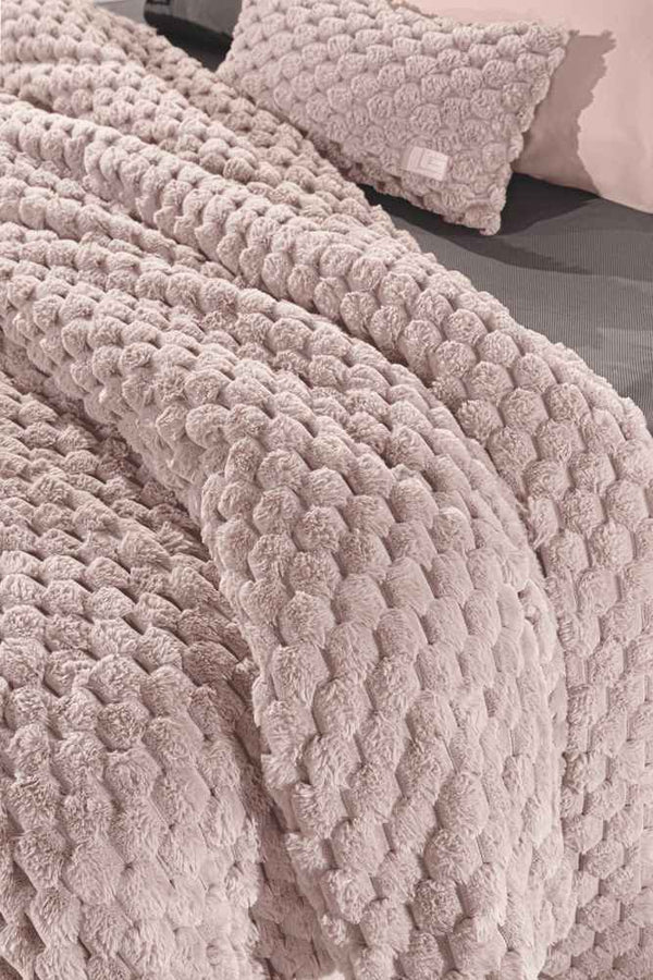 Guy Laroche Elixir Old Pink Blanket