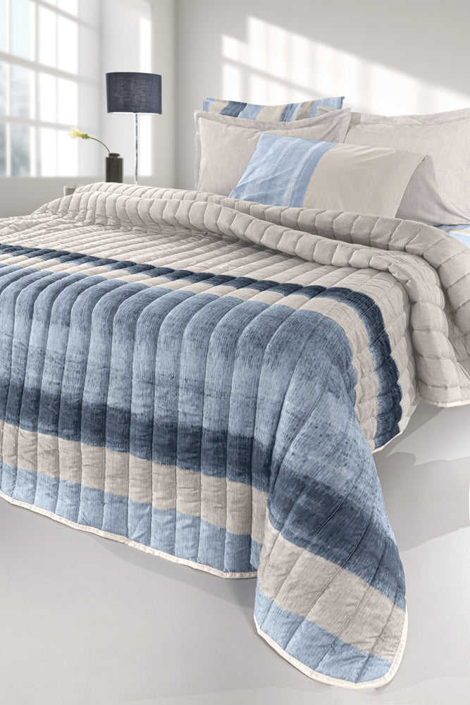 Guy Laroche Santiago Denim Quilt 220x240