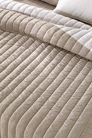 Guy Laroche Estella Natural Quilt