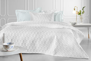 Guy Laroche Hive Bedspread