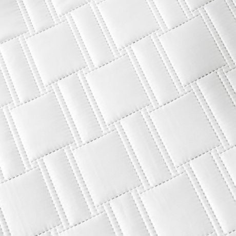 Guy Laroche Brick White