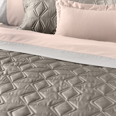 Guy Laroche Suite Taupe