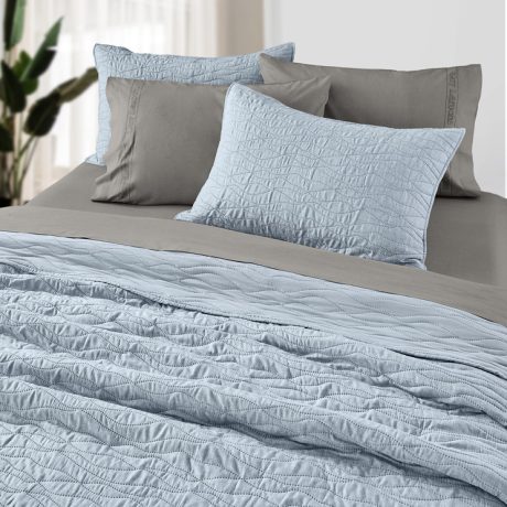 Guy Laroche Shadow Blue Bedspread 220x240