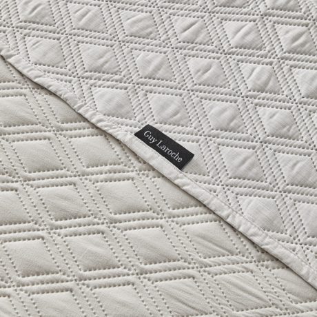 Guy Laroche Tempest Natural Bedspread 220x240