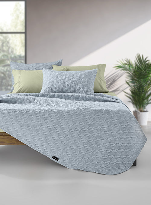 Guy Laroche Tempest Blue Bedspread 220x240