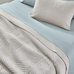 Guy Laroche Bone Natural Bedspread 220x240