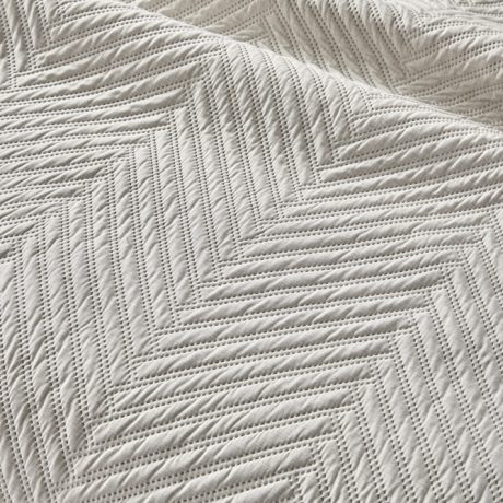 Guy Laroche Bone Natural Bedspread 220x240