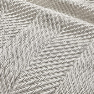 Guy Laroche Bone Natural Bedspread 220x240