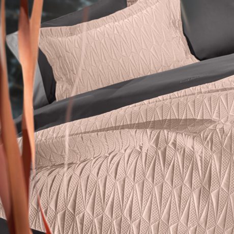 Guy Laroche Ruby Old Pink Bedspread 240x250