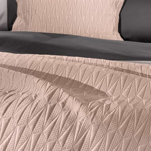Guy Laroche Ruby Old Pink Bedspread 240x250