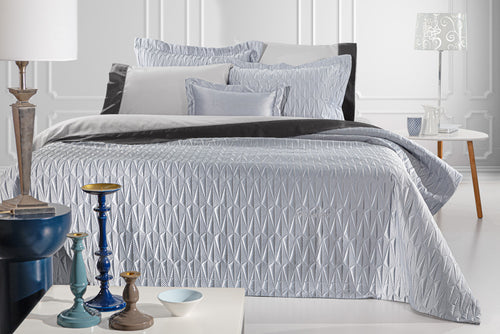 Guy Laroche Ruby Silver Bedspread 240x250