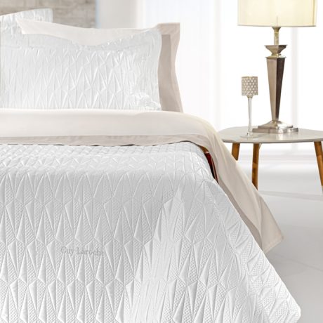 Guy Laroche Ruby White Bedspread 240x250