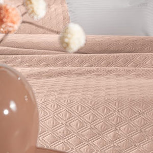 Guy Laroche Honour Old Pink Bedspread 240x250