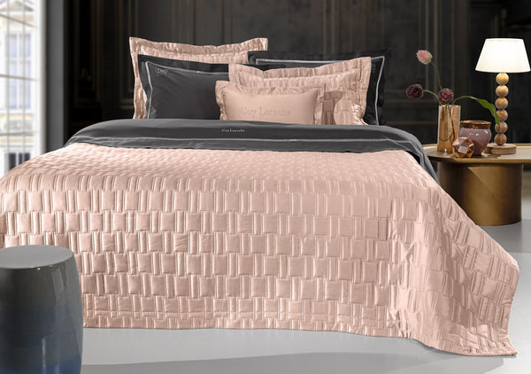 Guy Laroche Brick Old Pink Bedspread 240x250