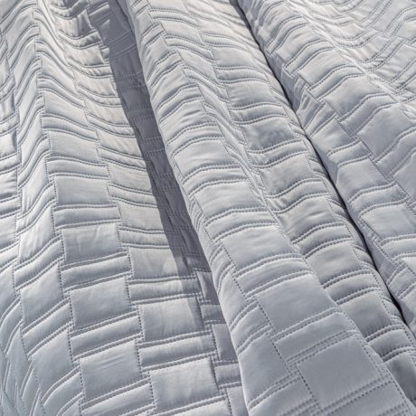 Guy Laroche Brick Silver Bedspread Set 240x250