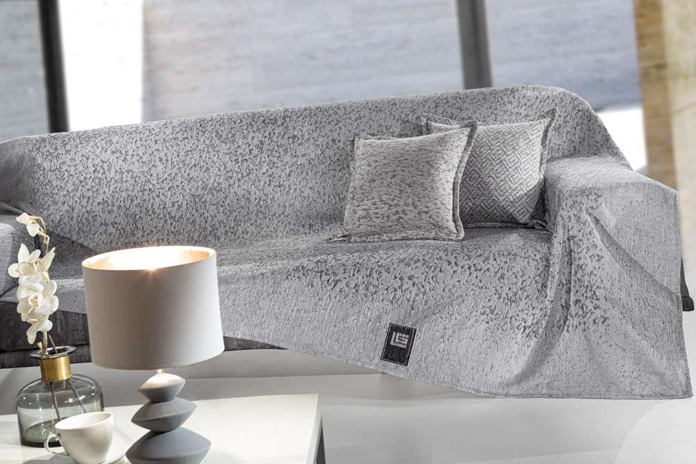Guy Laroche Matis Gray Throw