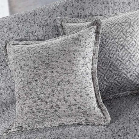 Guy Laroche Matis Gray Throw