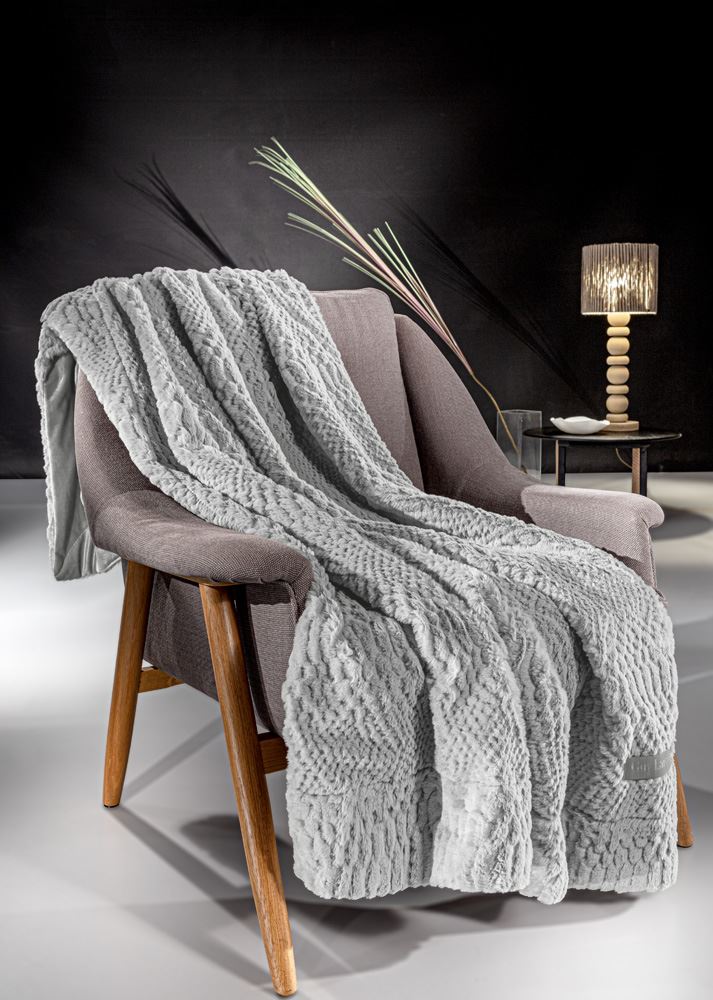 Guy Laroche Crusty Silver Throw
