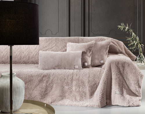 Guy Laroche Crusty Old Pink Throw
