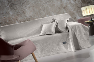 Guy Laroche Avon Throw