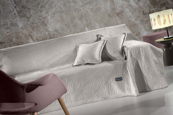 Guy Laroche Avon Throw