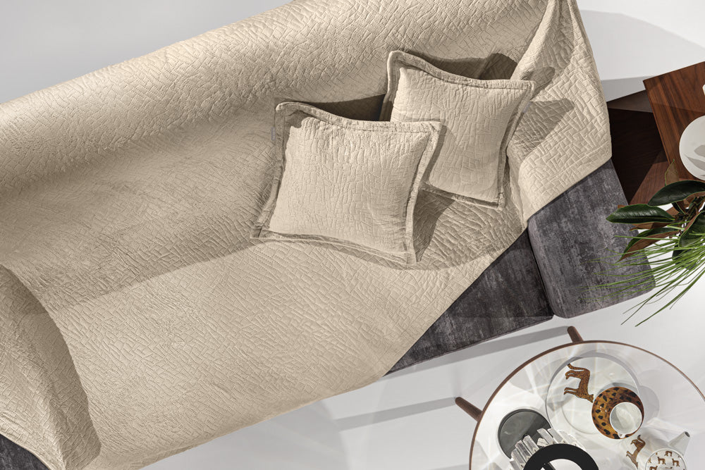 Guy Laroche Avon Camel Throw