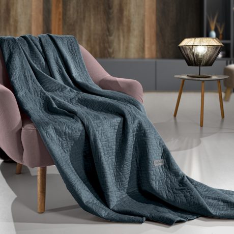 Guy Laroche Avon Emerald Throw