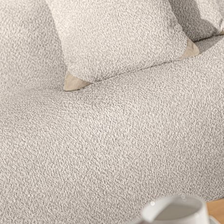 Guy Laroche Lama Beige Throw
