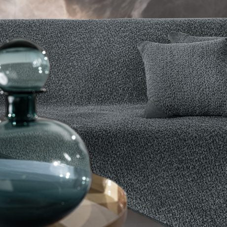 Guy Laroche Lama Anthracite Throw