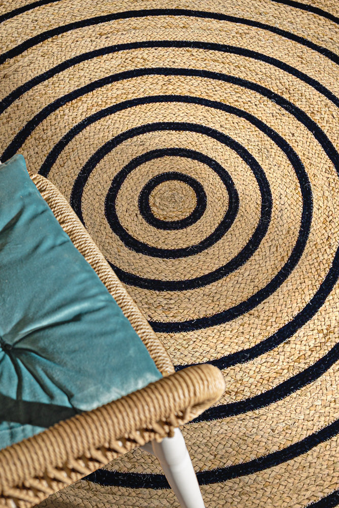 Guy Laroche Maya Natural Round Rug