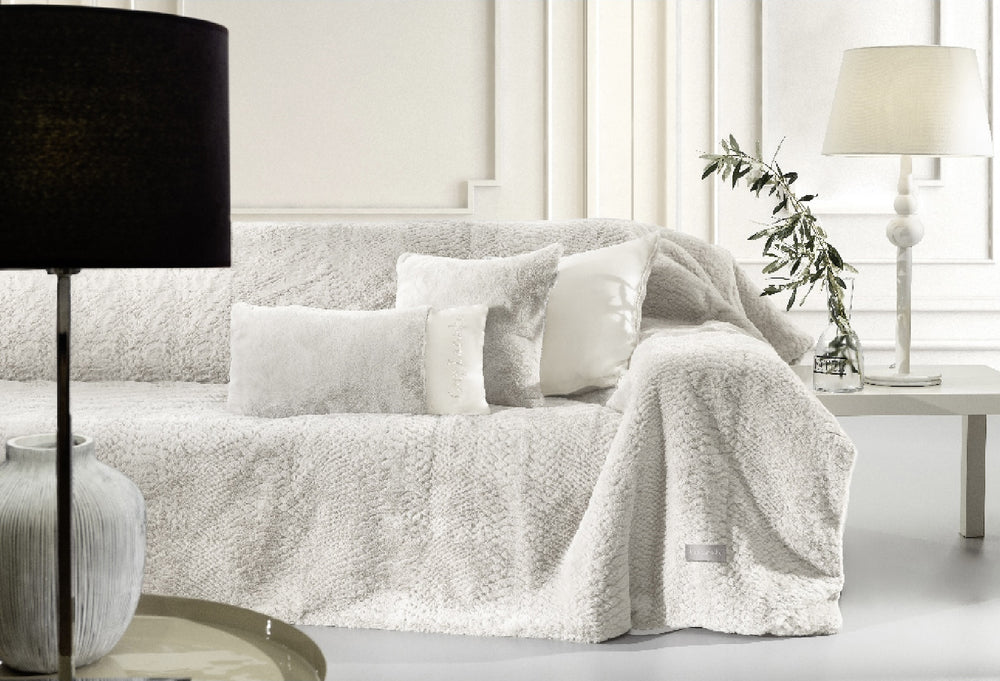 Guy Laroche Crusty Ivory Throw