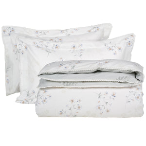 Das Home Quilt With Flowers