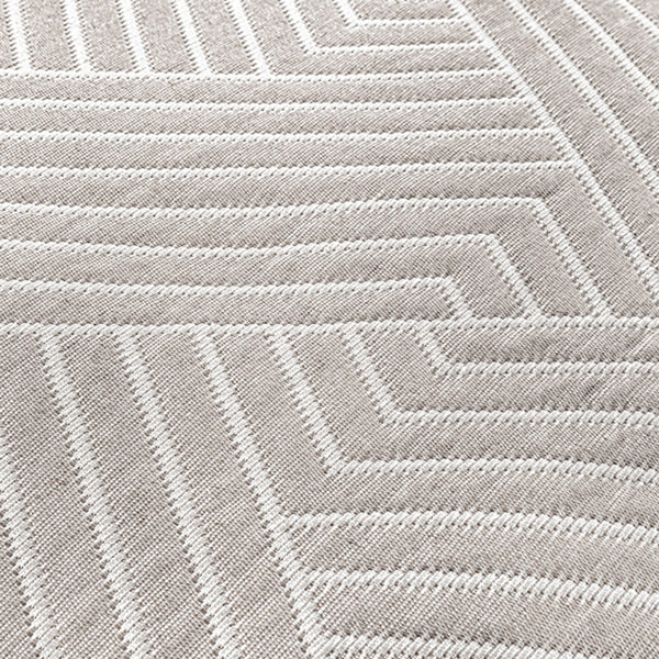 Guy Laroche Lupo White Blanket 245x260