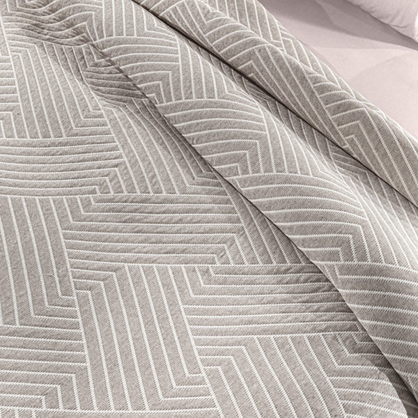 Guy Laroche Lupo White Blanket 245x260