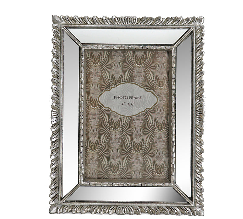 Photo frame polyresin with silver mirror frame
