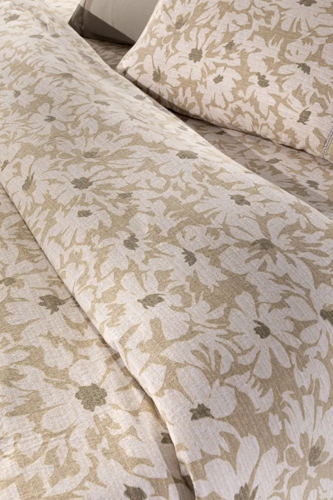 Guy Laroche Martin Almond Bed Sheet Set 225x245