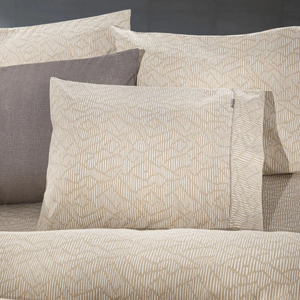 Guy Laroche Brenta Camel Bed Sheet 165x200+35