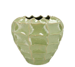 Lima pistache vase carve