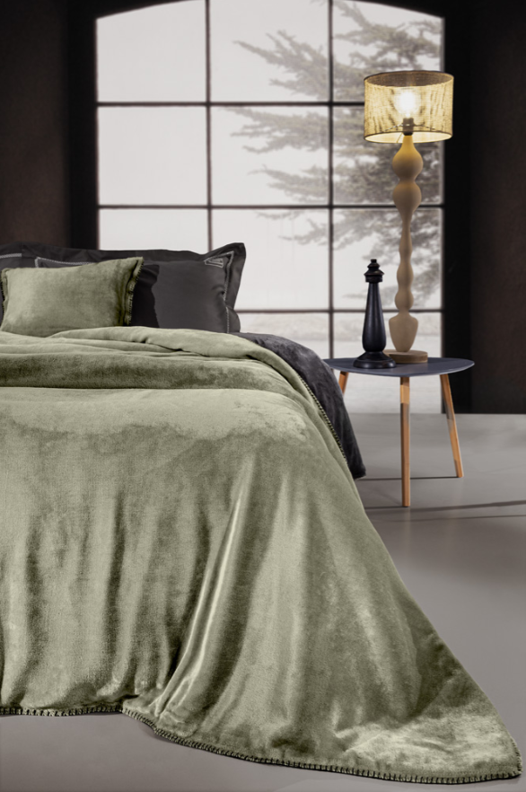 Guy Laroche Blanket Velvet Khaki 220x240
