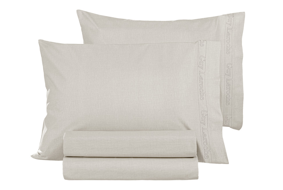 Guy Laroche Color Plus Pillowcase Pair