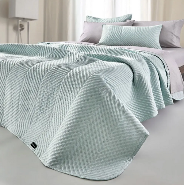 Guy Laroche Bone 2-Piece Bedspread Set